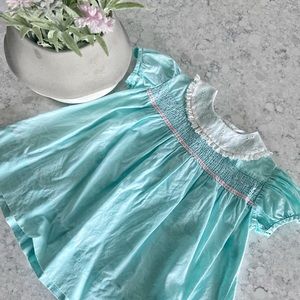 Vintage 1950s Toddler girl blue&pink smocked dress